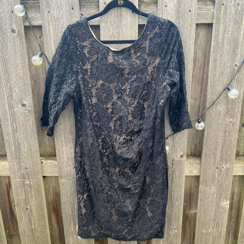 Size 16 stunning black dress